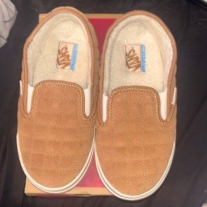vans Slippers womens 6.0